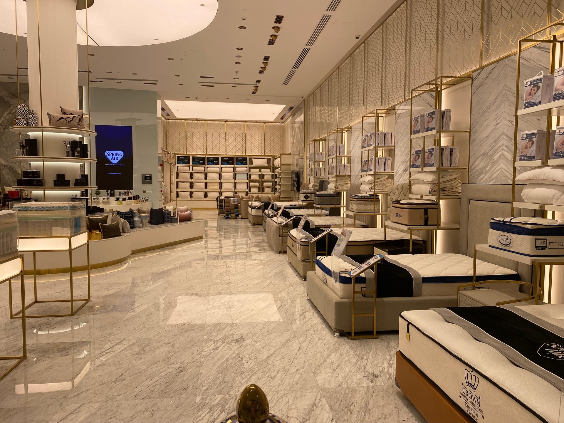 Spring Air Mattress — Qatar flagship showroom